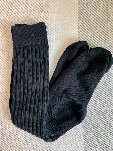 Noir Slouch Socks
